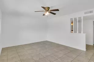 4949 W Royal Palm Rd, Glendale, AZ 85302 - Photo 16