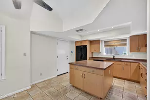 5560 N 73rd Way, Scottsdale, AZ 85250 - Photo 10