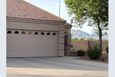 2101 S Yellow Wood -- #10, Mesa, AZ 85209 - Photo 2