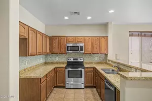 17668 W Desert Bloom St, Goodyear, AZ 85338 - Photo 20
