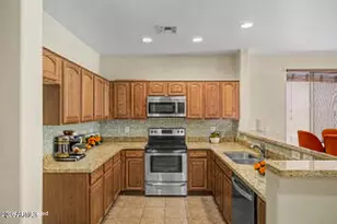 17668 W Desert Bloom St, Goodyear, AZ 85338 - Photo 18