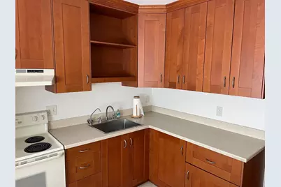 749 E Montebello Avenue #Unit 232, Phoenix, AZ 85014 - Photo 2