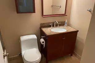 749 E Montebello Ave, Phoenix, AZ 85014 - Photo 6