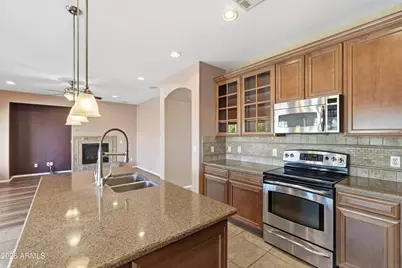 262 S San Marino Loop, Casa Grande, AZ 85194 - Photo 10