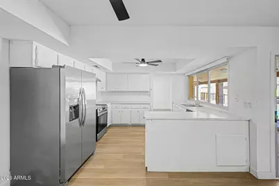 5122 W Royal Palm Road, Glendale, AZ 85302 - Photo 12