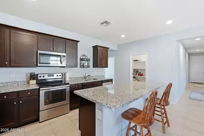 18015 W Louise Drive, Surprise, AZ 85387 - Photo 14