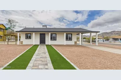 219 W Paseo Way, Phoenix, AZ 85041 - Photo 1