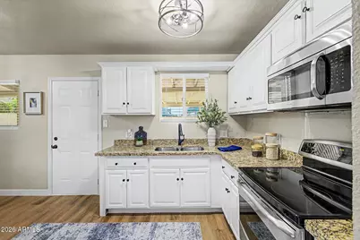 429 W 9th Street, Mesa, AZ 85201 - Photo 10