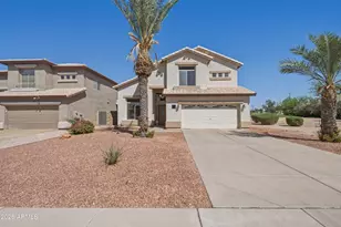 1572 E Black Diamond Dr, Gilbert, AZ 85296 - Photo 1