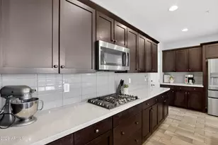 2419 W Gloria Ln, Phoenix, AZ 85085 - Photo 8