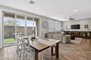 2419 W Gloria Ln, Phoenix, AZ 85085 - Photo 10