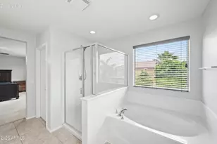 11959 W Chase Ln, Avondale, AZ 85323 - Photo 32
