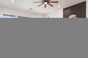 2025 W Calle De Sol, Phoenix, AZ 85085 - Photo 4