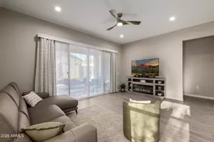 10358 W Albert Ln, Peoria, AZ 85382 - Photo 14