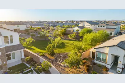 10358 W Albert Lane, Peoria, AZ 85382 - Photo 62