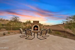 549 E Mountain Sage Dr, Phoenix, AZ 85048 - Photo 4