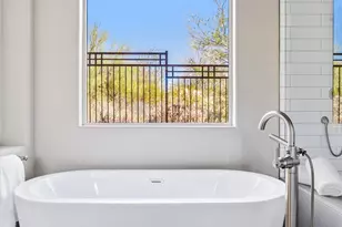 549 E Mountain Sage Dr, Phoenix, AZ 85048 - Photo 26