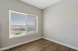 549 E Mountain Sage Dr, Phoenix, AZ 85048 - Photo 38