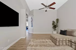 549 E Mountain Sage Dr, Phoenix, AZ 85048 - Photo 22