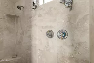 8204 S Homestead Ln, Tempe, AZ 85284 - Photo 40