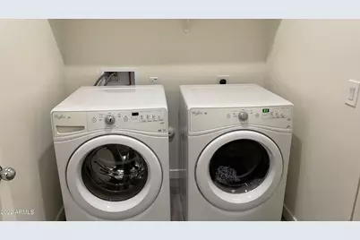 19460 N 27th Place, Phoenix, AZ 85050 - Photo 18