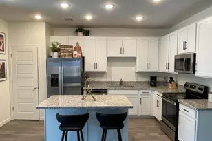 19460 N 27th Pl, Phoenix, AZ 85050 - Photo 20