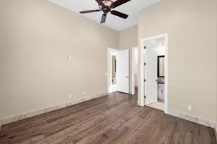 8925 E Rosedale Cir, Mesa, AZ 85207 - Photo 10