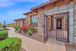 8925 E Rosedale Cir, Mesa, AZ 85207 - Photo 2