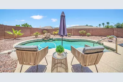 14697 W Edgemont Avenue, Goodyear, AZ 85395 - Photo 2