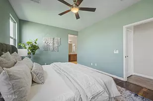 18064 W Louise Dr, Surprise, AZ 85387 - Photo 14