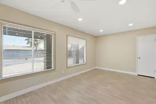 3743 W Acoma Dr, Phoenix, AZ 85053 - Photo 28