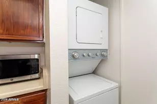 4211 E Palm Ln, Phoenix, AZ 85008 - Photo 16