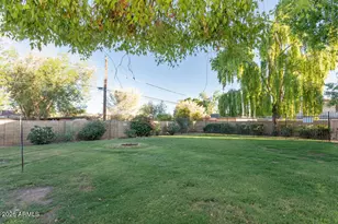 4211 E Palm Ln, Phoenix, AZ 85008 - Photo 36