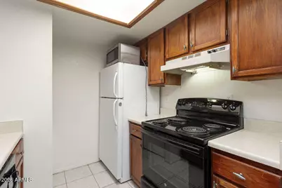 4211 E Palm Lane #Unit 219, Phoenix, AZ 85008 - Photo 14