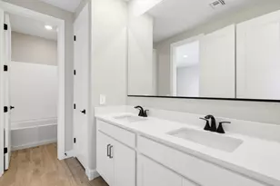 18464 W Loma Ln, Waddell, AZ 85355 - Photo 10