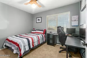 8642 W Harmony Ln, Peoria, AZ 85382 - Photo 20