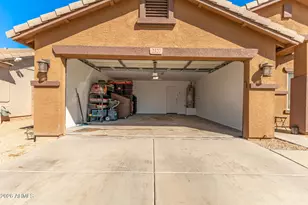 2327 S 65th Ln, Phoenix, AZ 85043 - Photo 28