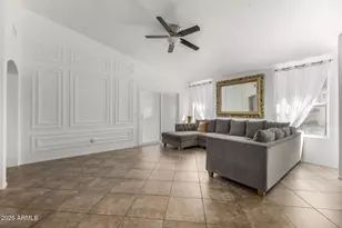 2327 S 65th Ln, Phoenix, AZ 85043 - Photo 8