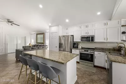 2327 S 65th Lane, Phoenix, AZ 85043 - Photo 14