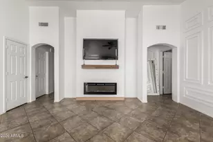 2327 S 65th Ln, Phoenix, AZ 85043 - Photo 10