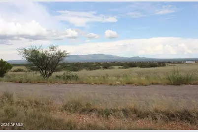 206 S Coatimundi Court #15, Hereford, AZ 85615 - Photo 10