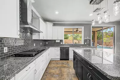 7419 W Lariat Lane, Peoria, AZ 85383 - Photo 4