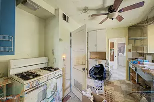 916 E Cambridge Ave, Phoenix, AZ 85006 - Photo 14