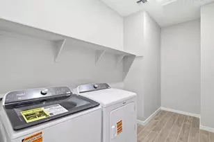 7854 W Bryce Ln, Glendale, AZ 85303 - Photo 8