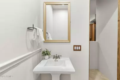 8788 E Arroyo Seco Road, Scottsdale, AZ 85266 - Photo 32