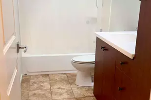 2330 E Huntington Dr, Phoenix, AZ 85040 - Photo 8