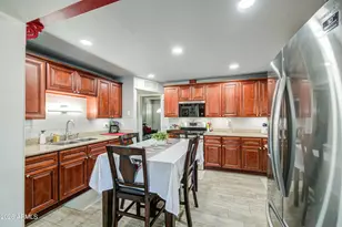 1652 W 2nd St, Mesa, AZ 85201 - Photo 10