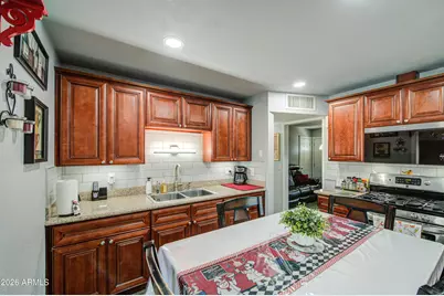 1652 W 2nd Street, Mesa, AZ 85201 - Photo 12