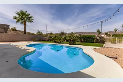 918 W Windsong Drive, Phoenix, AZ 85045 - Photo 32