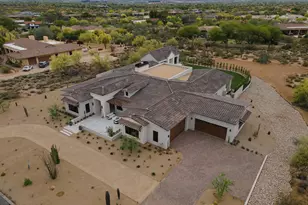 22012 N Los Caballos Dr, Scottsdale, AZ 85255 - Photo 46